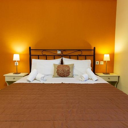 Elaionas Aparthotel Leonidio Ngoại thất bức ảnh
