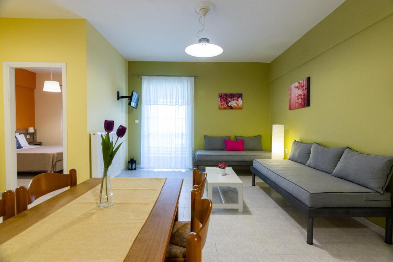 Elaionas Aparthotel Leonidio Ngoại thất bức ảnh